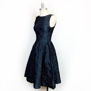 Elegant Black Textured H&M Cocktail Dress w/ Hidden Pockets - Party Dress